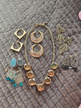 Jewelry Lot